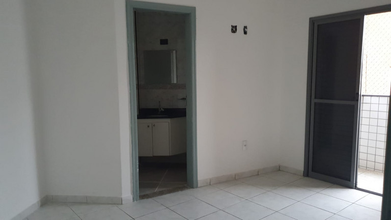 Foto do imóvel: Apartamento com 3 Quartos à Venda,  em Aviação - Praia Grande