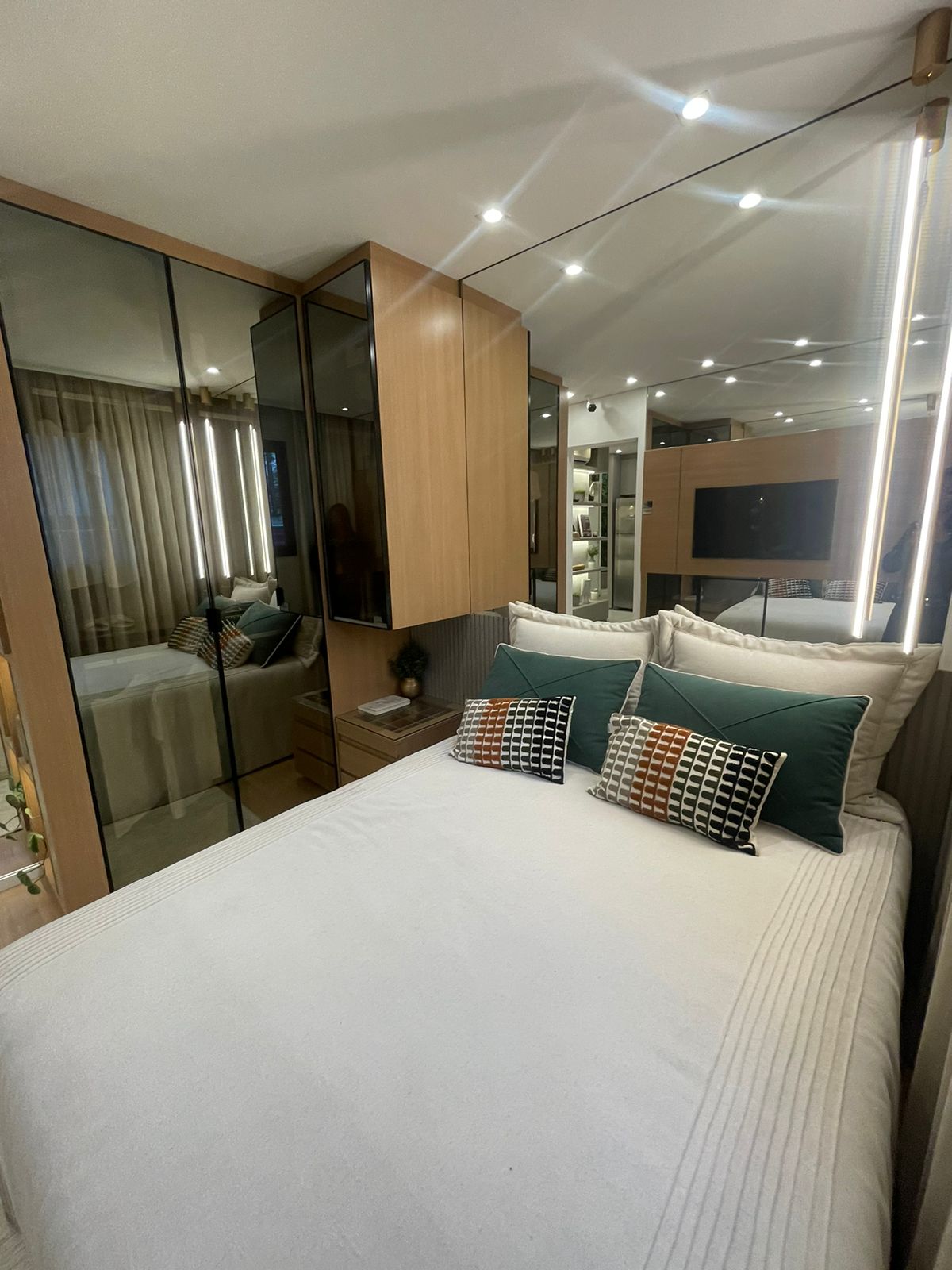 Imagem Apartamento com 2 Quartos à Venda, 42 m²em Vila dos Remédios - São Paulo