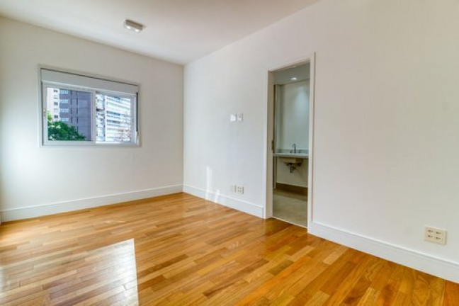 Imagem Apartamento com 3 Quartos à Venda, 161 m² em Vila Nova Conceição - São Paulo