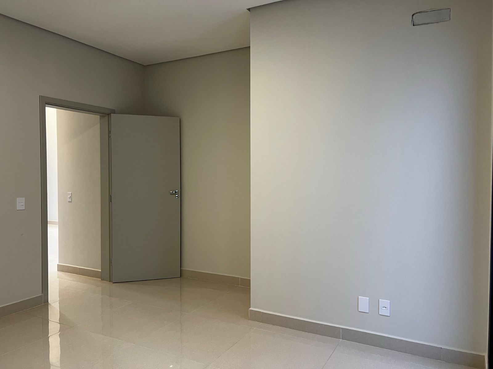 Imagem Casa com 3 Quartos à Venda, 105 m² em Jardim Residencial Villagio Ipanema I - Sorocaba