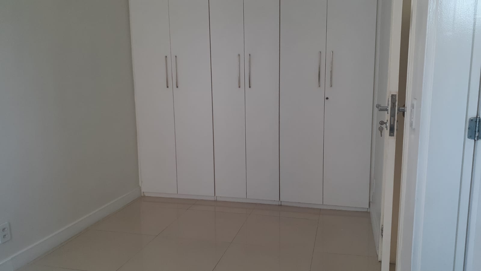 Imagem Apartamento com 3 Quartos para Alugar, 88 m²em Mangueirão - Belém