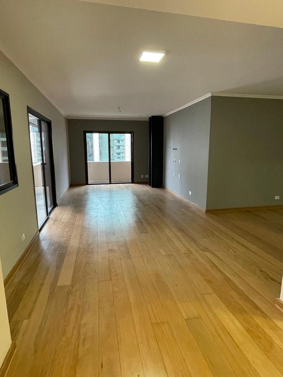 Imagem Apartamento com 3 Quartos à Venda, 209 m² em Itaim Bibi - São Paulo