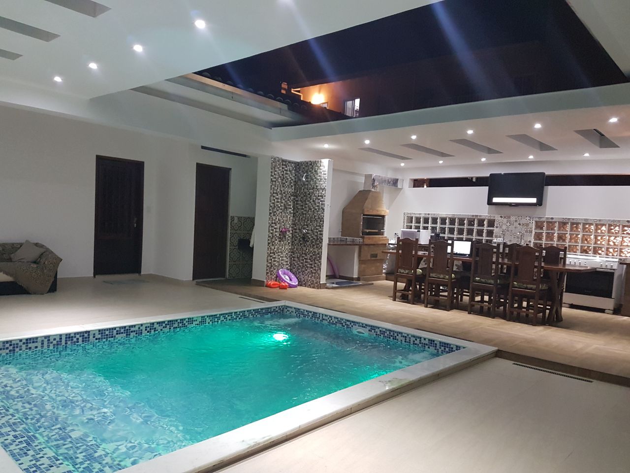 Imagem Casa com 4 Quartos para Alugar ou Temporada, 350 m²em Perequê Açu - Ubatuba