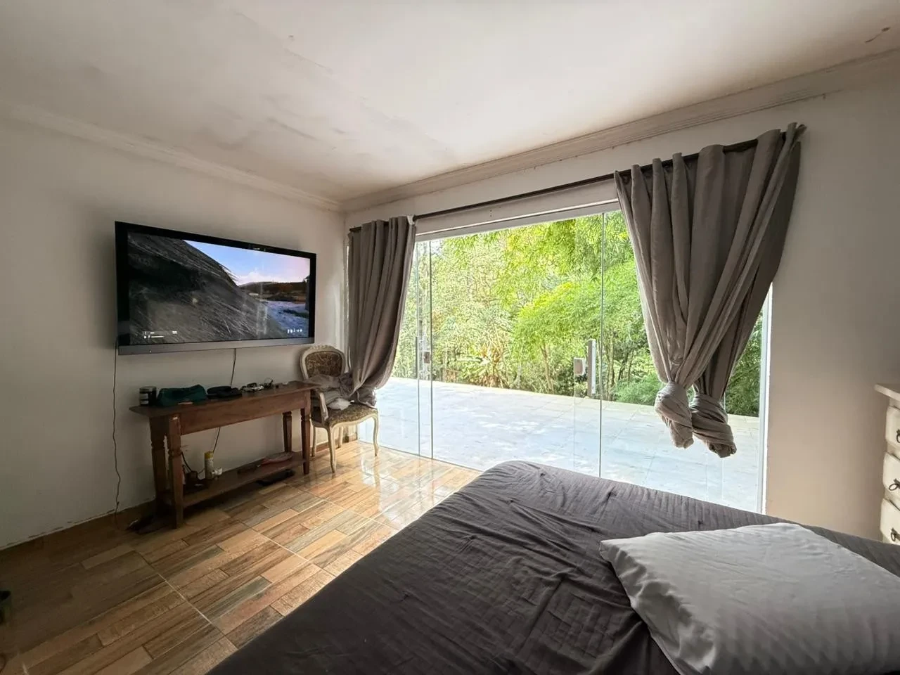 Imagem Casa de Condomínio com 3 Quartos à Venda ou Locação, 380 m² em Embu Colonial - Embu das Artes