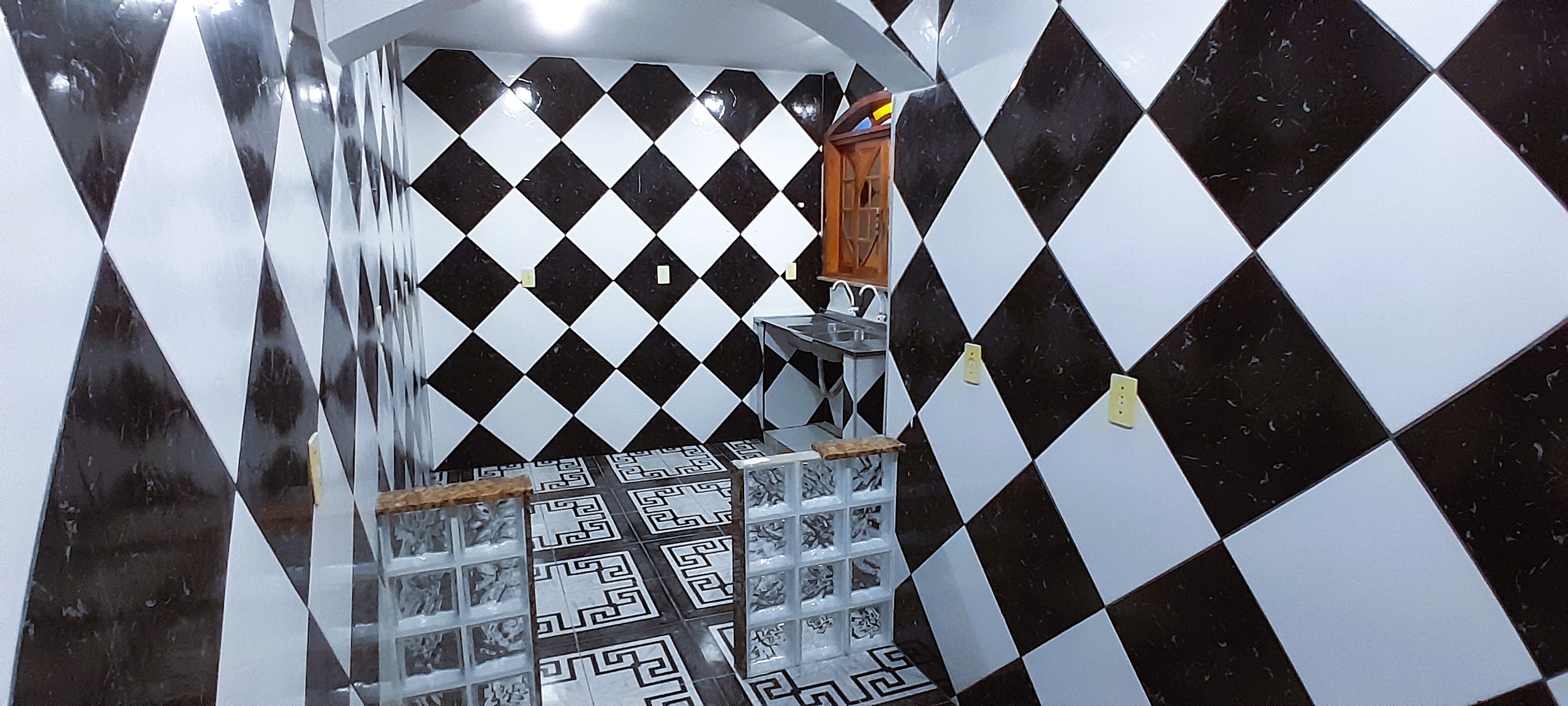 Foto do imóvel: Casa com 4 Quartos à Venda, 169 m² em Bangu - Rio de Janeiro