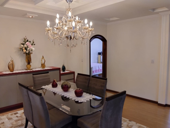 Imagem Casa com 4 Quartos à Venda, 400 m² em Garcia - Blumenau
