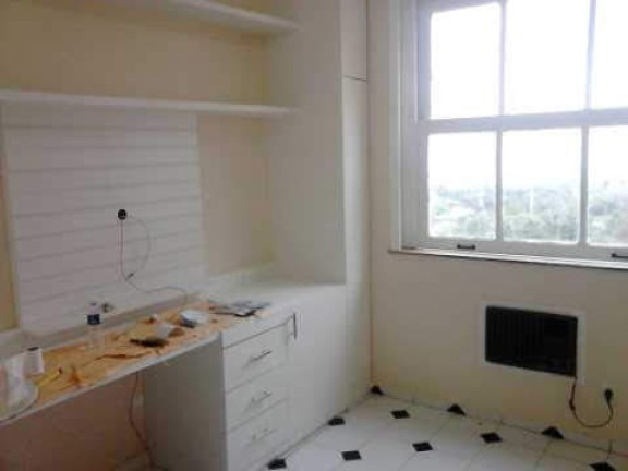 Imagem Kitnet com 1 Quarto para Alugar, 35 m² em Flamengo - Rio de Janeiro