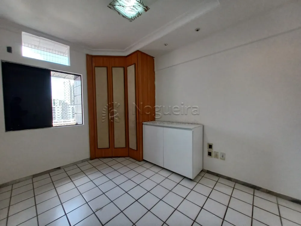 Imagem Apartamento com 2 Quartos para Alugar, 65 m²em Boa Viagem - Recife