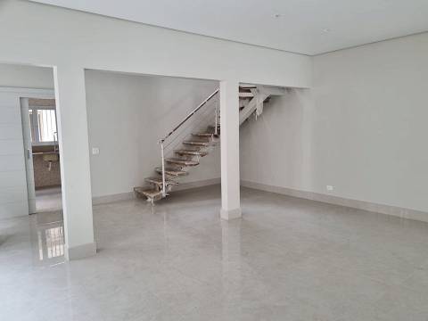 Imagem Sobrado com 3 Quartos à Venda, 239 m²em Vila Mariana - São Paulo