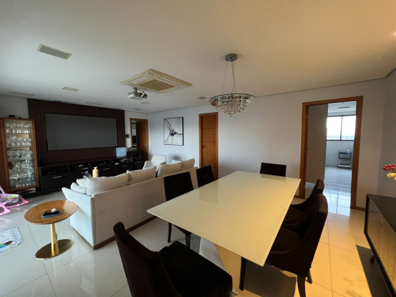 Imagem Apartamento com 4 Quartos à Venda, 260 m² em Umarizal - Belém