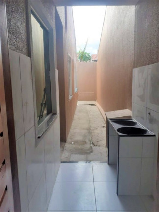 Casa com 3 Quartos à Venda, 120 m² em Siqueira - Fortaleza