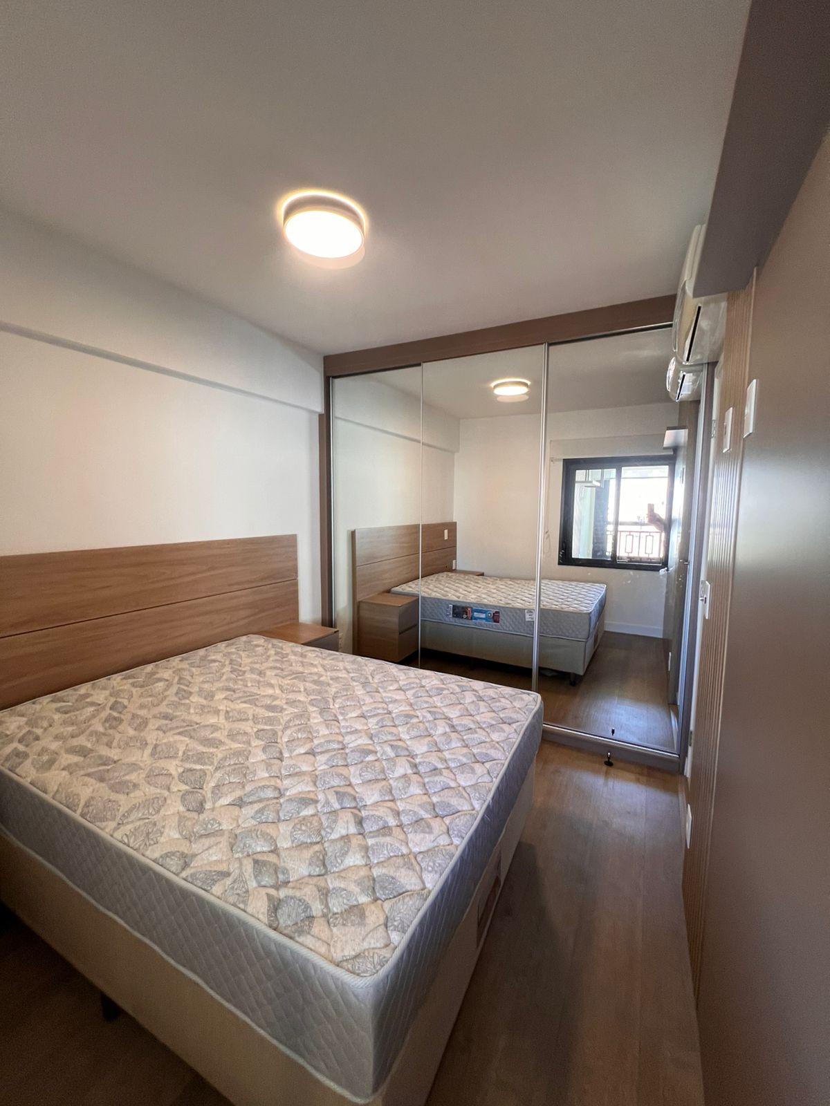 Foto do imóvel: Apartamento com 1 Quarto à Venda ou Locação, 46 m² em Jardim Apolo I - São José dos Campos