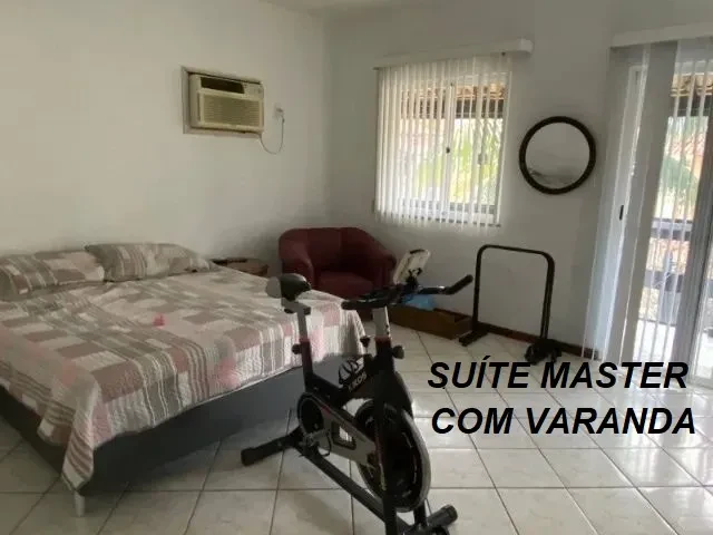 Imagem Casa com 4 Quartos à Venda, 360 m² em Itaipu - Niterói