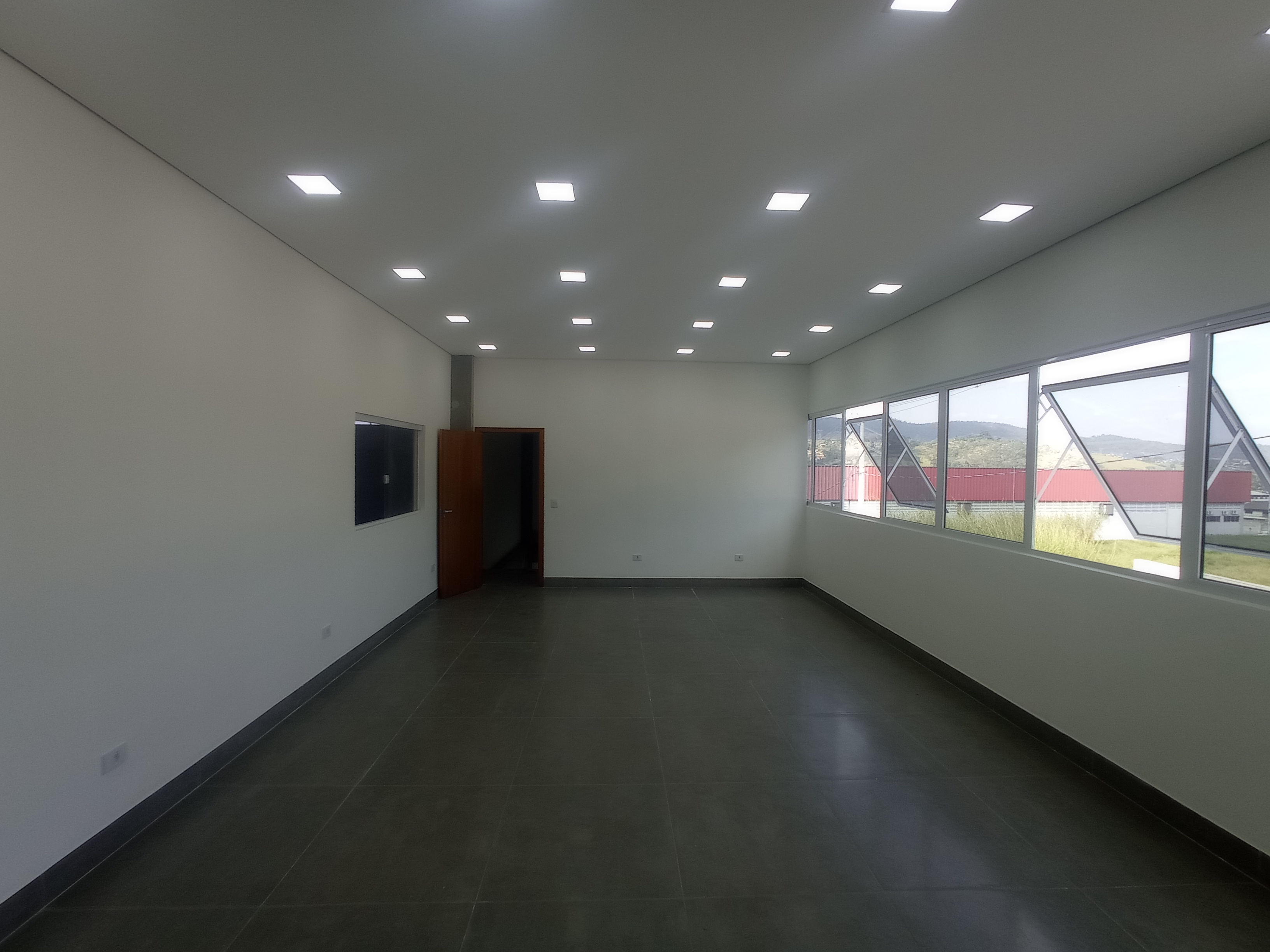 Imagem Galpão para Alugar, 500 m² em Centro - Bom Jesus dos Perdões