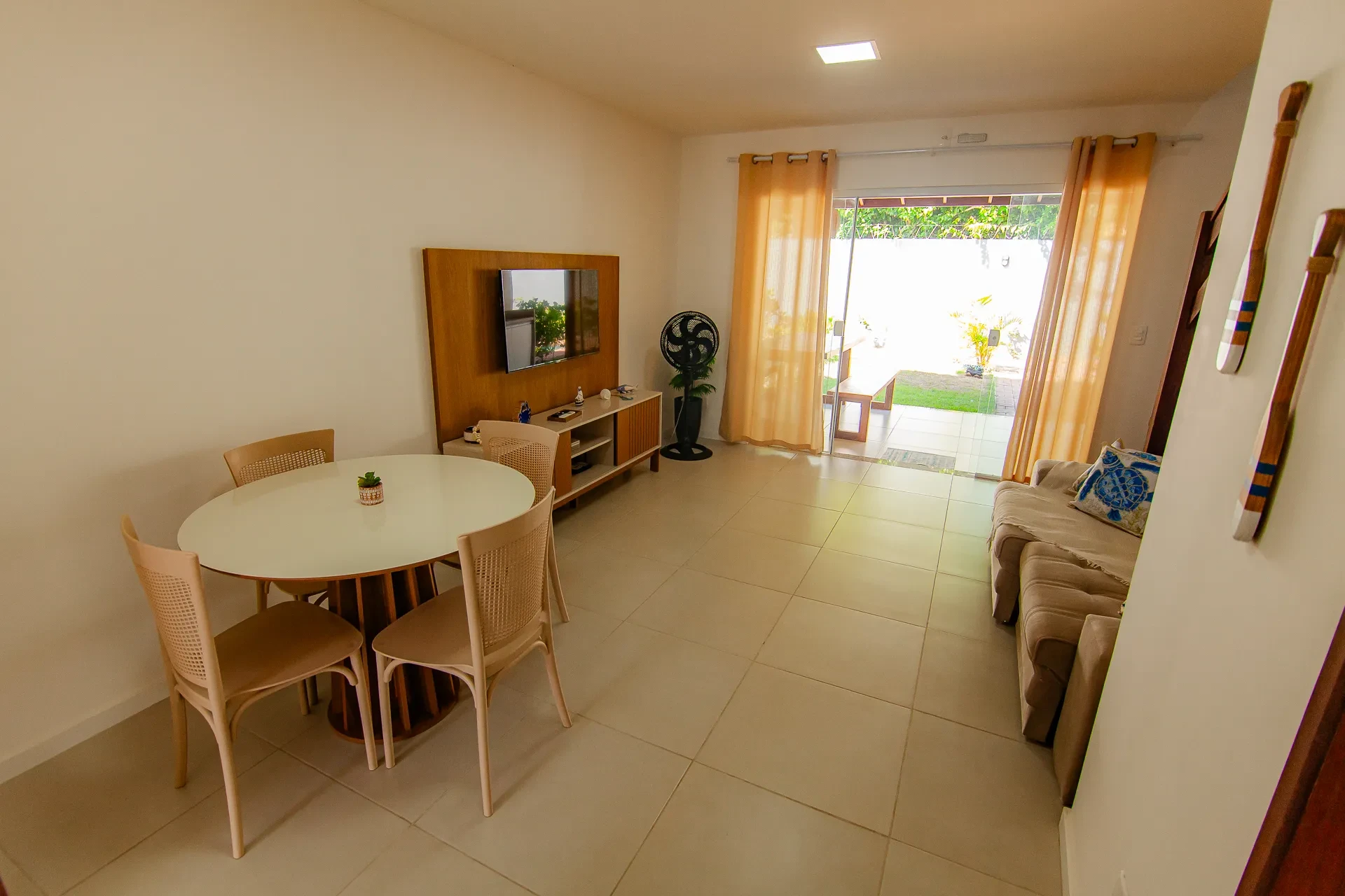 Casa de Condomínio com 3 Quartos à Venda ou Temporada, 100 m² em Imbassaí - Mata de São João