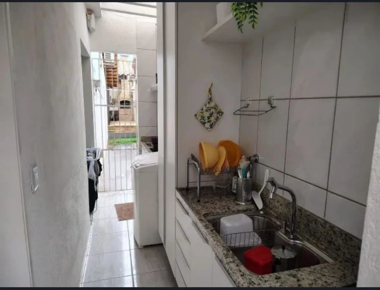 Imagem Casa com 3 Quartos à Venda, 130 m² em Nova Parnamirim - Parnamirim