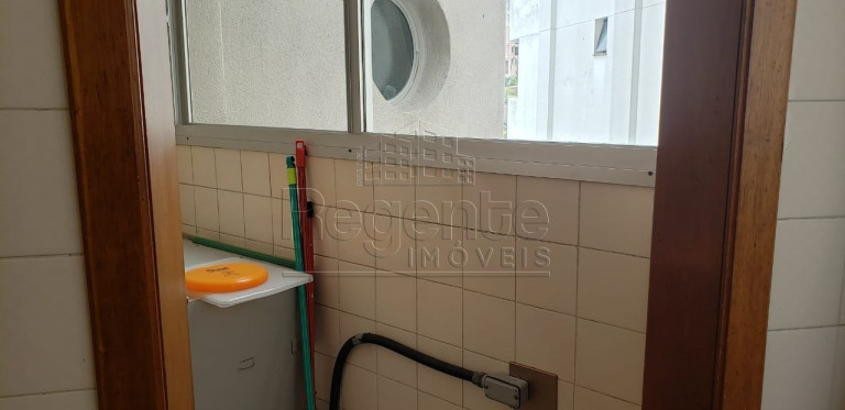 Imagem Apartamento com 4 Quartos à Venda, 120 m² em Agronômica - Florianópolis