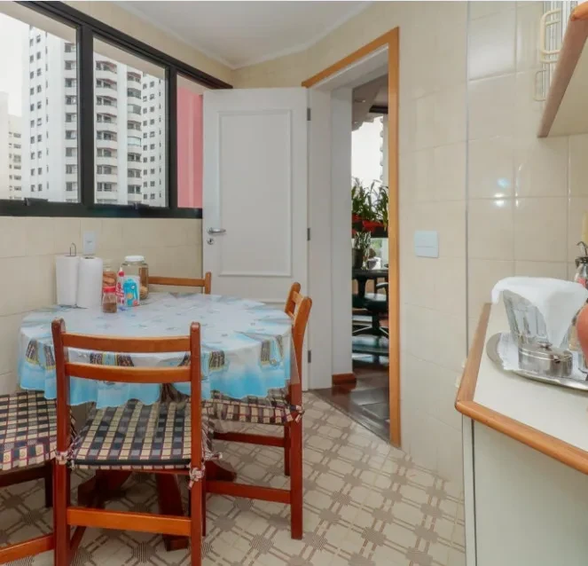 Imagem Apartamento com 3 Quartos à Venda, 200 m² em Indianópolis - São Paulo