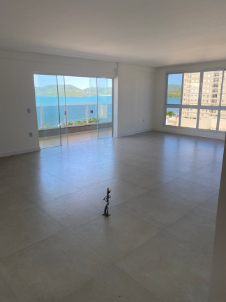 Apartamento com 3 Quartos à Venda, 152 m² em Balneário Perequê  - Porto Belo