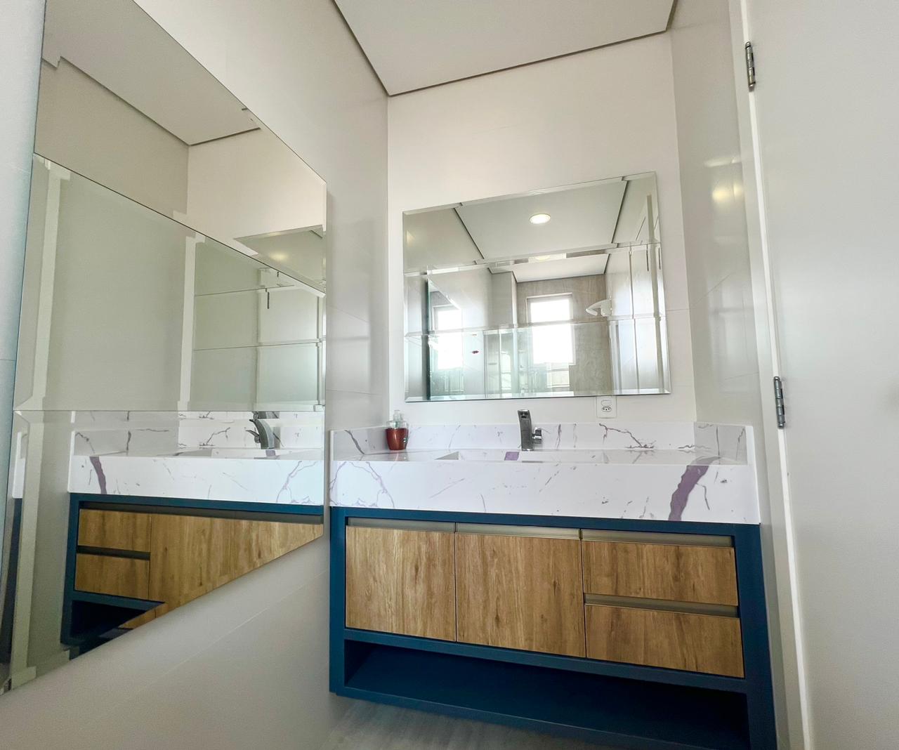 Imagem Apartamento com 3 Quartos à Venda, 143 m²em Centro - Balneário Camboriú