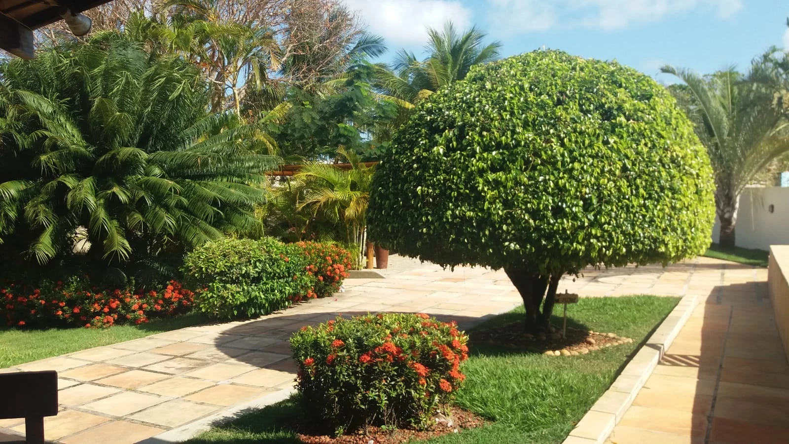 Imagem Apartamento com 5 Quartos para Alugar, 2.000 m² em Jauá (Abrantes) - Camaçari