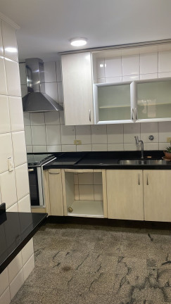 Imagem Apartamento com 3 Quartos à Venda,  em Vila Uberabinha - São Paulo