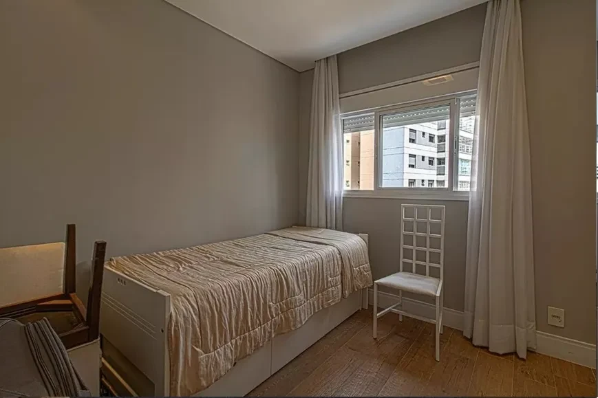 Imagem Apartamento com 2 Quartos à Venda, 111 metros em Aclimação - São Paulo