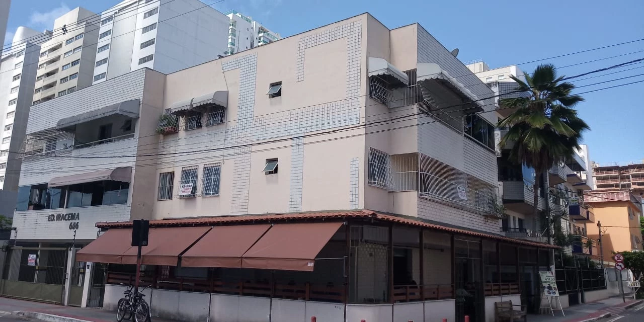 Apartamento com 2 Quartos à Venda, 58 m² em Itapuã - Vila Velha