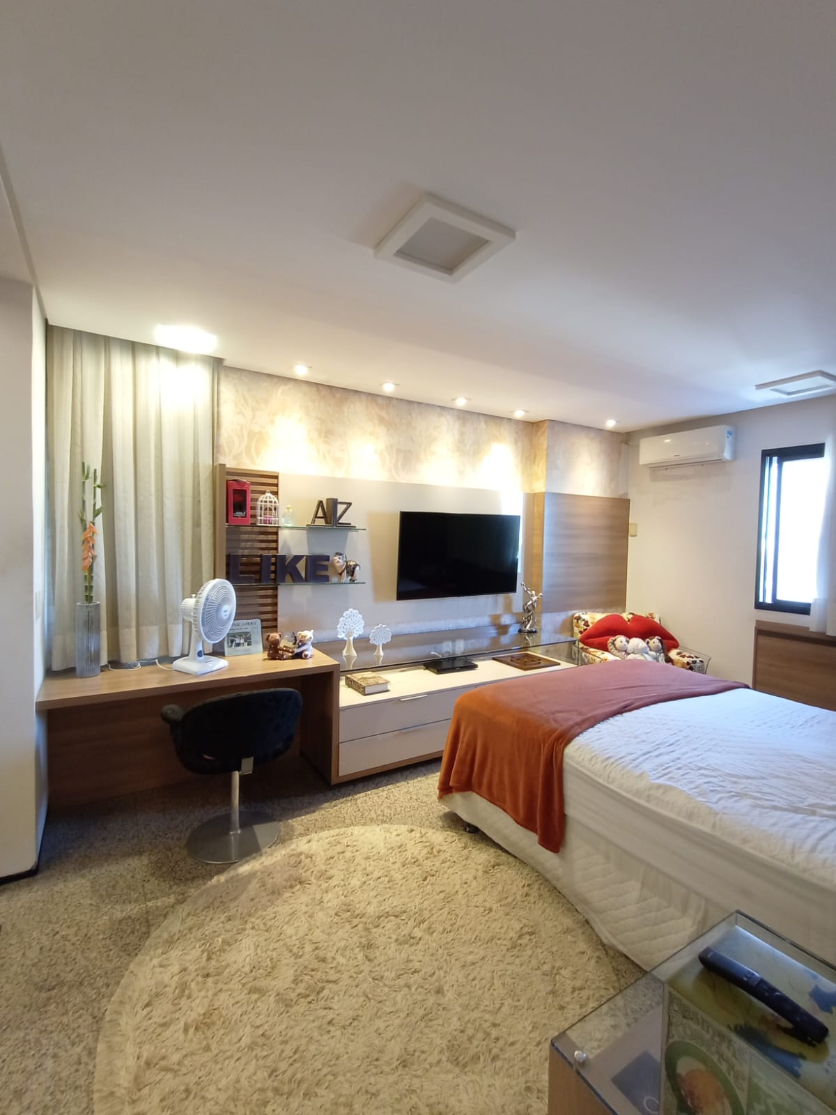 Imagem Apartamento com 3 Quartos à Venda, 197 m²em Dionisio Torres - Fortaleza