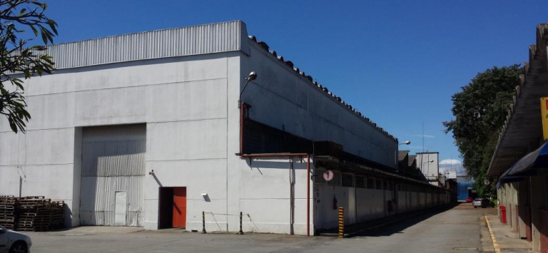 Imóvel Comercial à Venda, 43.656 m² em Piraporinha - Diadema