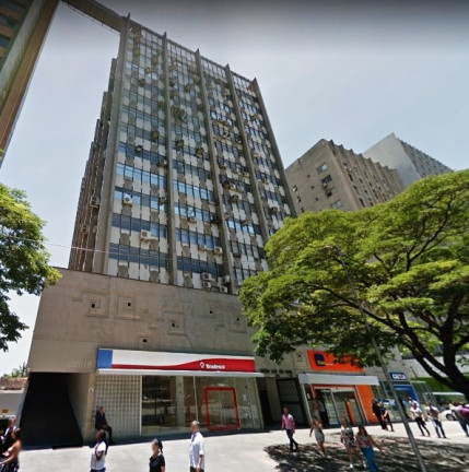 Sala Comercial à Venda ou Locação, 448 m² em Jardim Paulistano - São Paulo