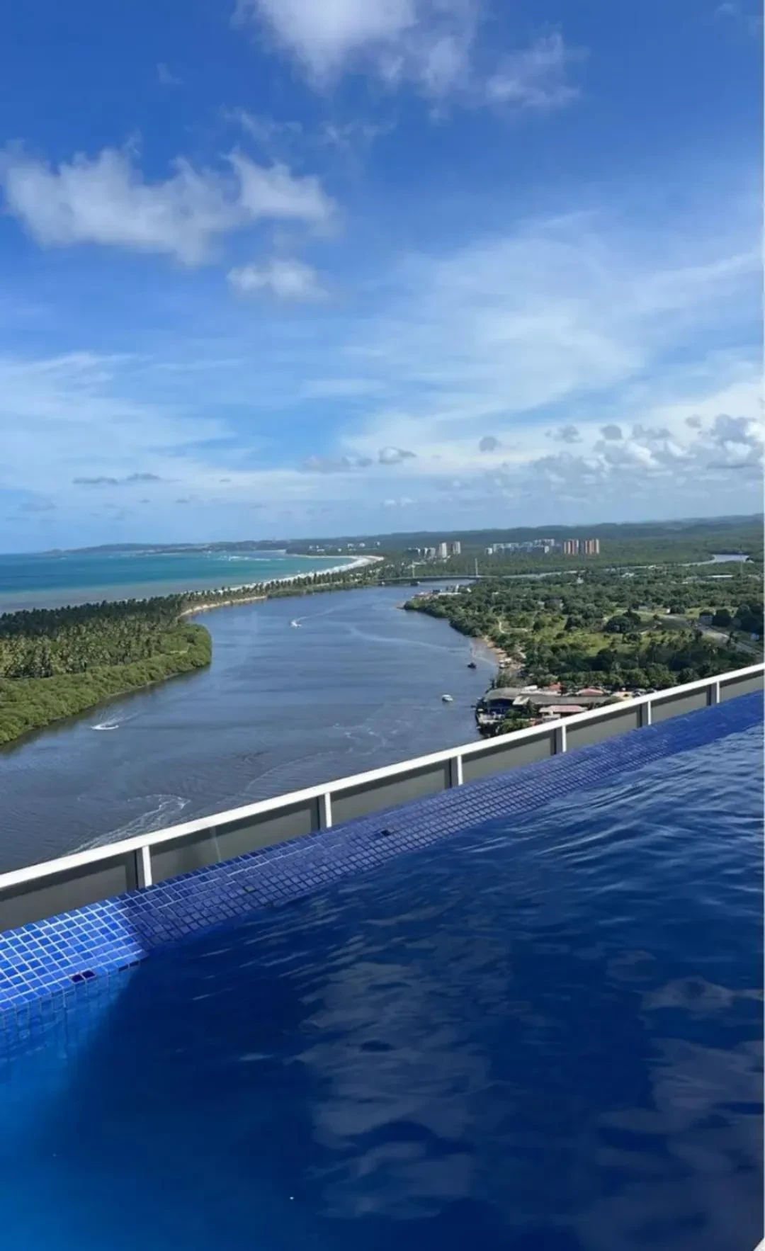 Imagem Apartamento com 1 Quarto à Venda, 42 m² em Barra de Jangada - Jaboatão dos Guararapes