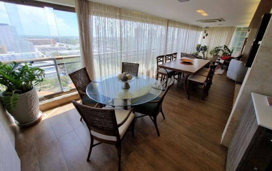 Imagem Apartamento com 5 Quartos à Venda, 260 m²em Guararapes - Fortaleza