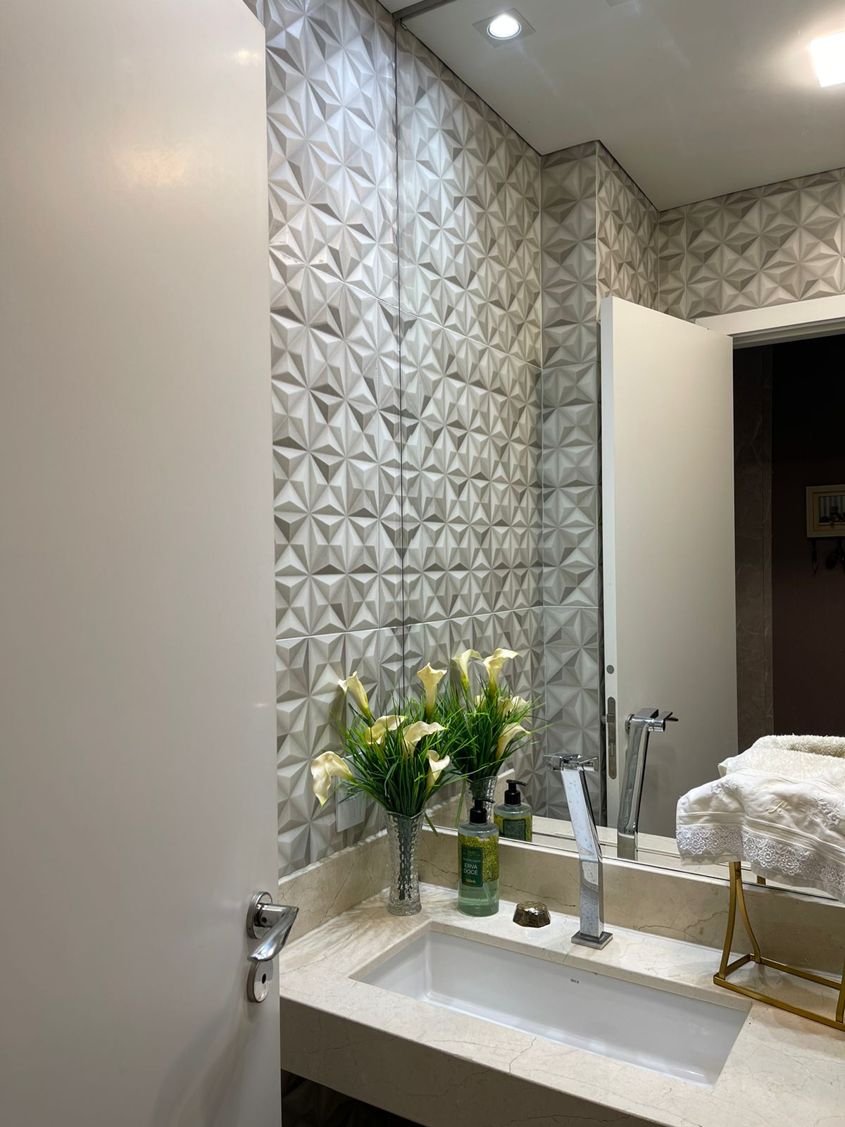 Imagem Apartamento com 3 Quartos à Venda, 114 m²em Santa Rosa - Londrina
