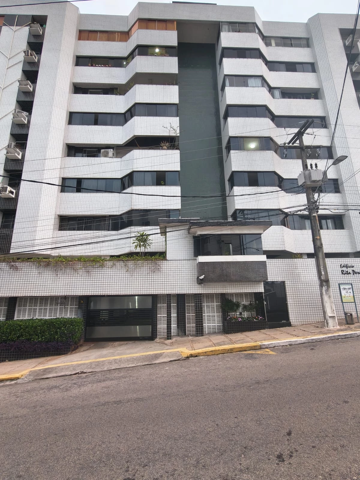 Apartamento com 3 Quartos à Venda, 138 m² em Barro Vermelho - Natal
