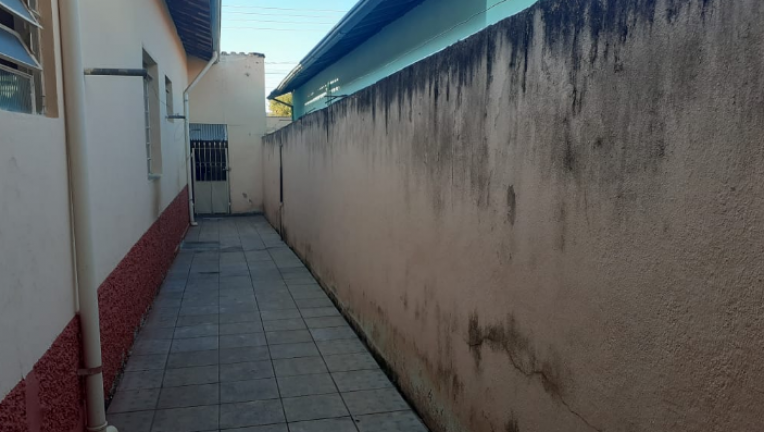 Imagem Casa com 3 Quartos à Venda, 234 m² em Vila Crispim - Cruzeiro