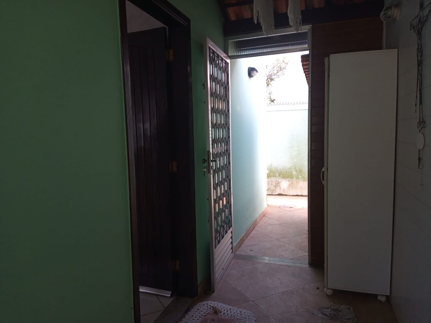Imagem Casa com 3 Quartos à Venda, 360 m²em Piratininga - Niterói