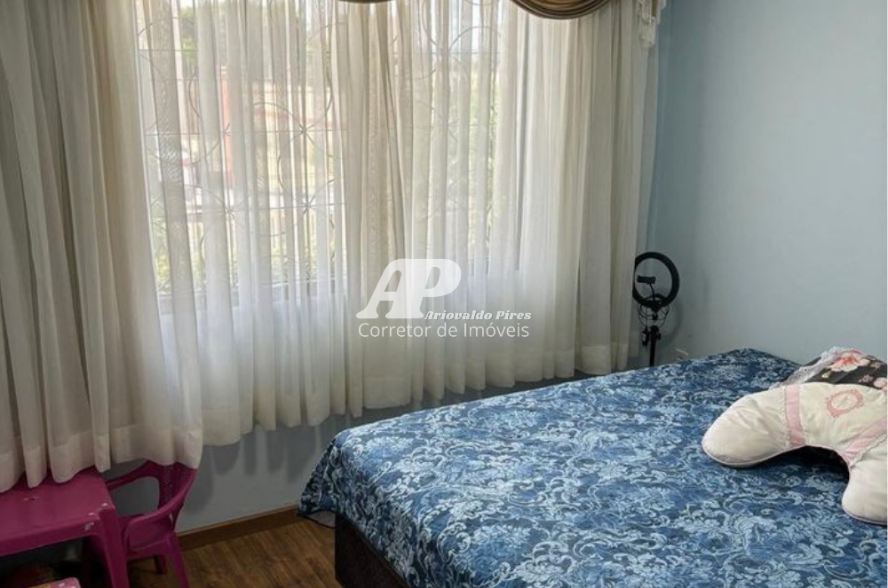 Imagem Casa com 3 Quartos à Venda, 259 m²em Orfãs - Ponta Grossa