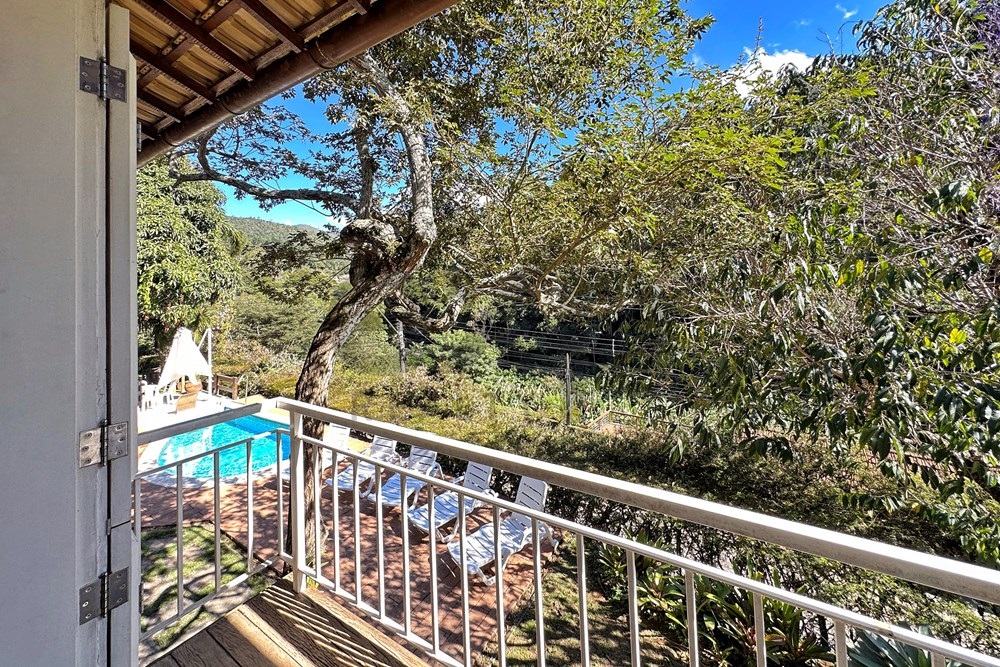 Imagem Casa com 4 Quartos à Venda, 256 m² em Itaipava - Petrópolis