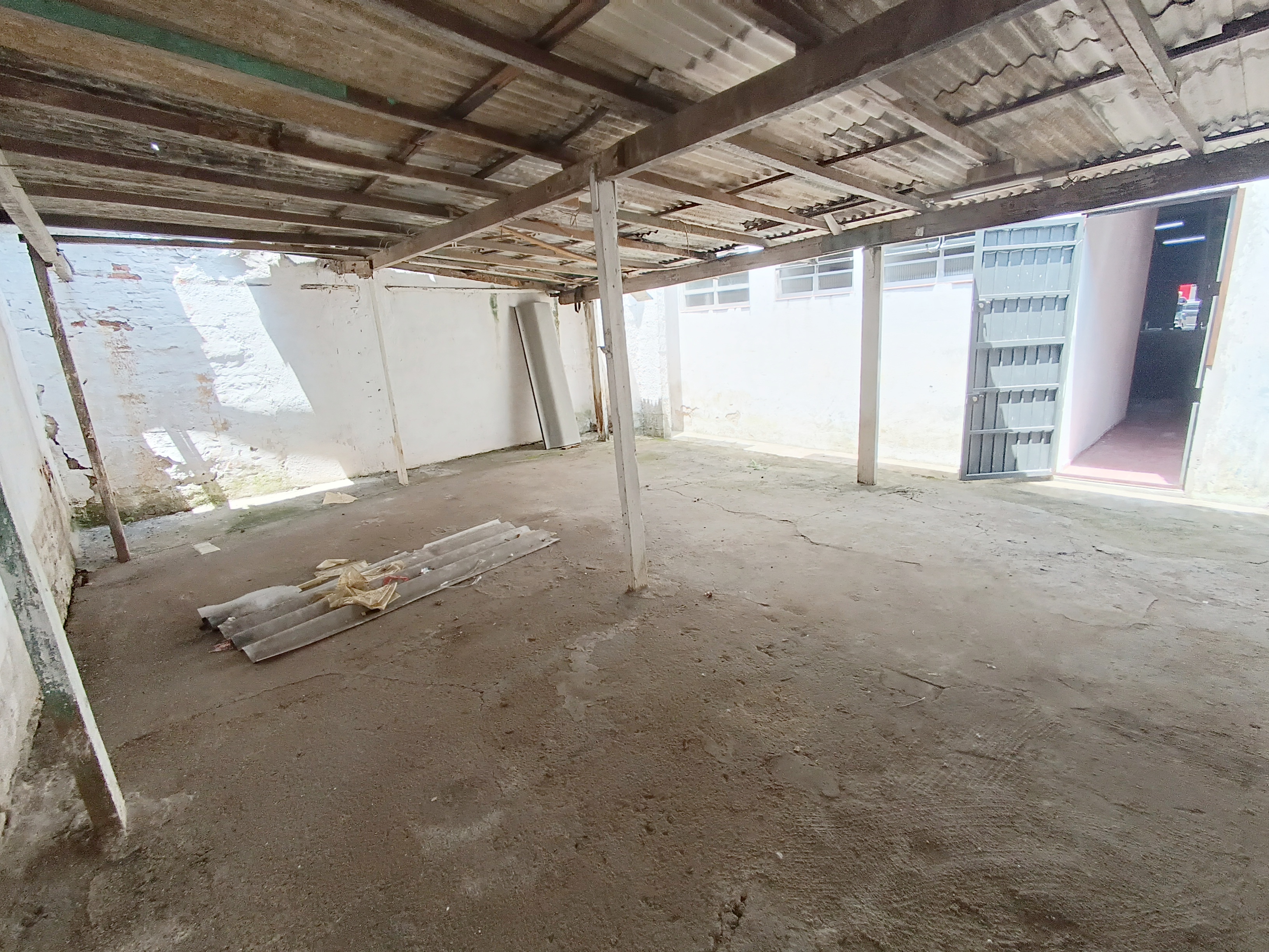 Imagem Galpão à Venda ou Locação, 255 m² em Estuário - Santos