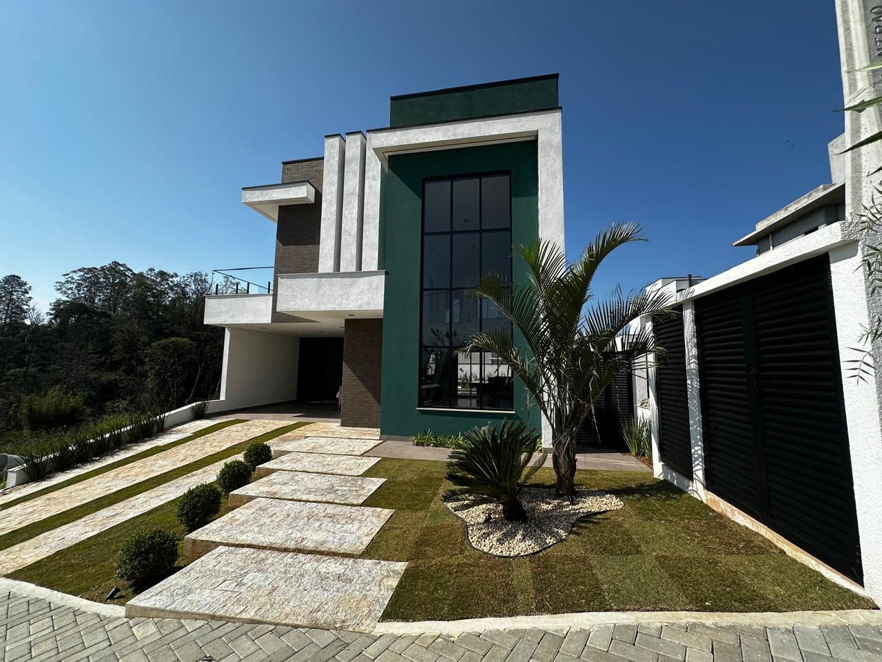 Foto do imóvel: Casa de Condomínio com 4 Quartos à Venda, 234 m²em Cézar de Souza - Mogi das Cruzes