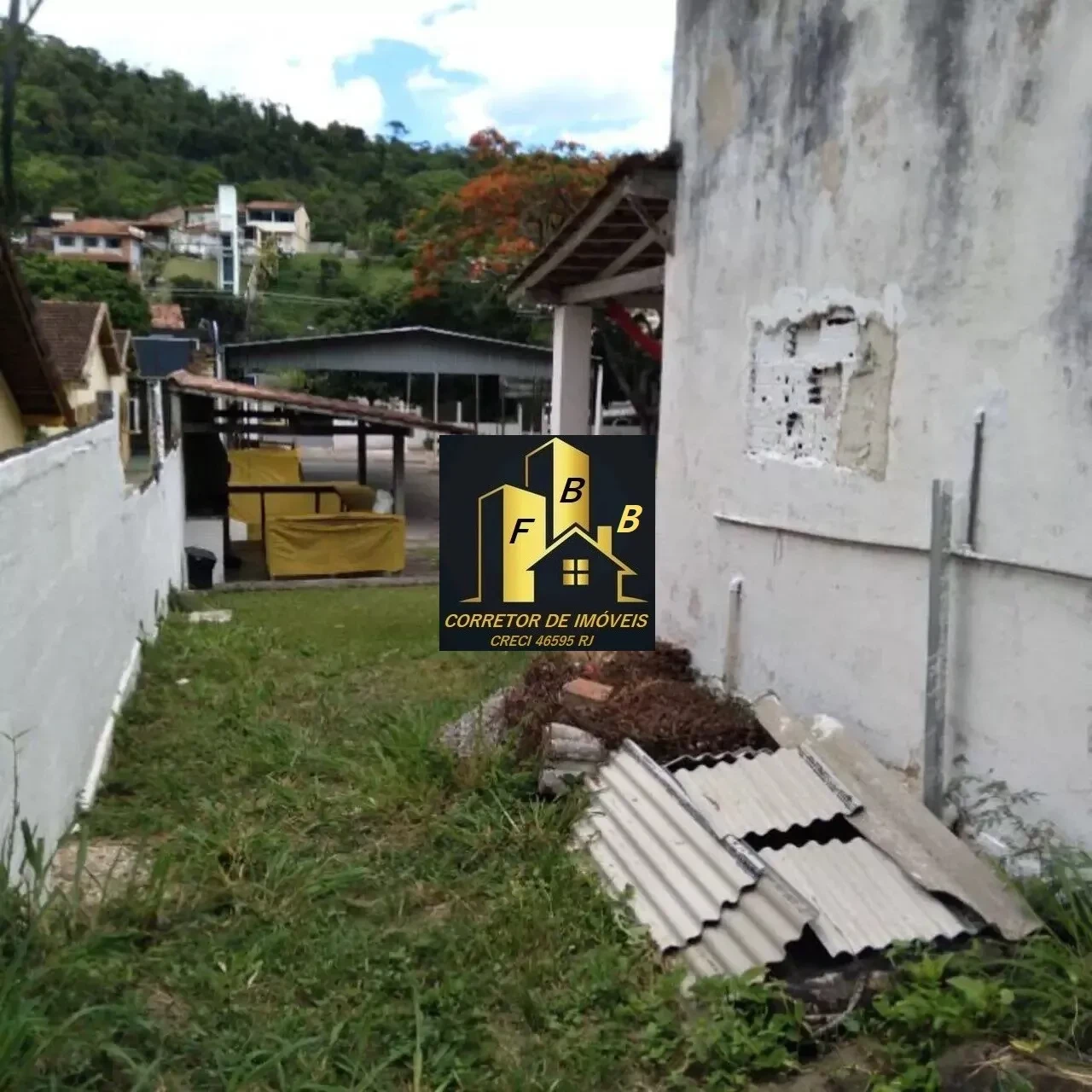 Imagem Terreno à Venda, 2160 metro em Badu - Niterói