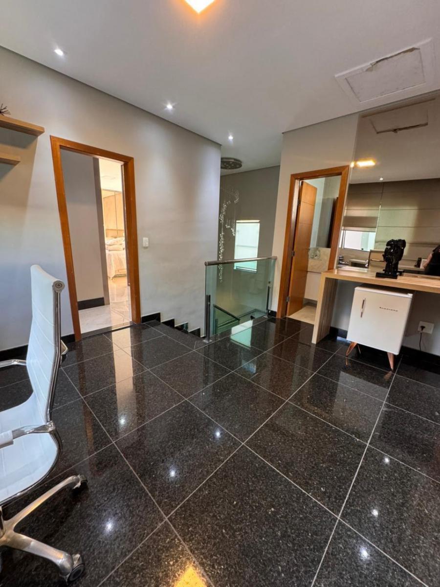 Foto do imóvel: Casa com 3 Quartos à Venda, 213 m² em Santa Amélia - Belo Horizonte