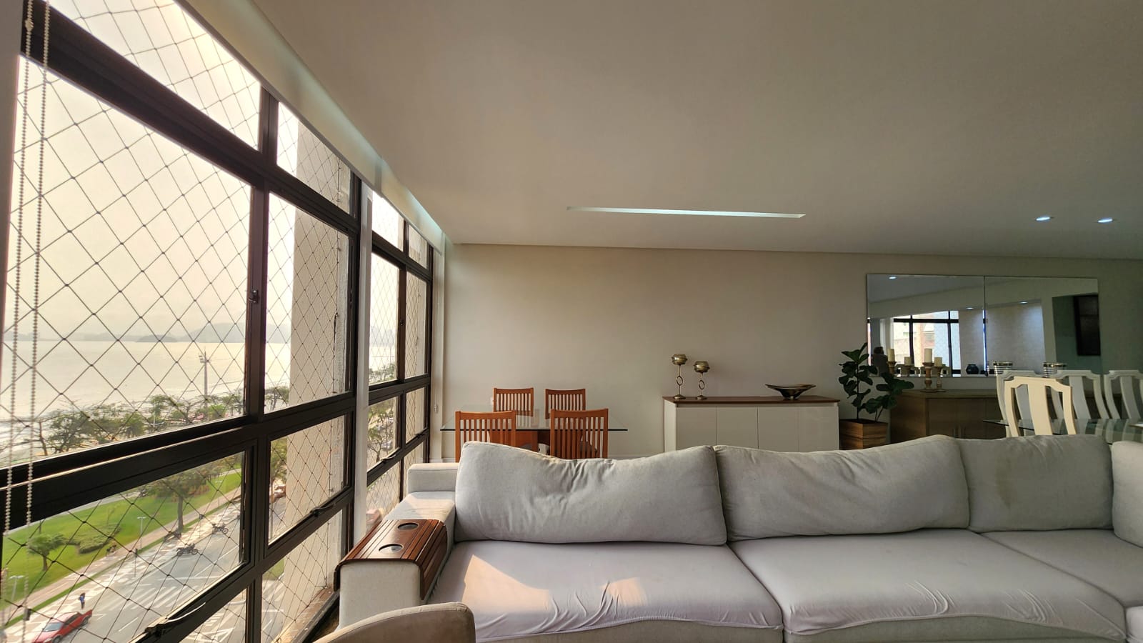 Imagem Apartamento com 3 Quartos à Venda, 225 m²em Aparecida - Santos