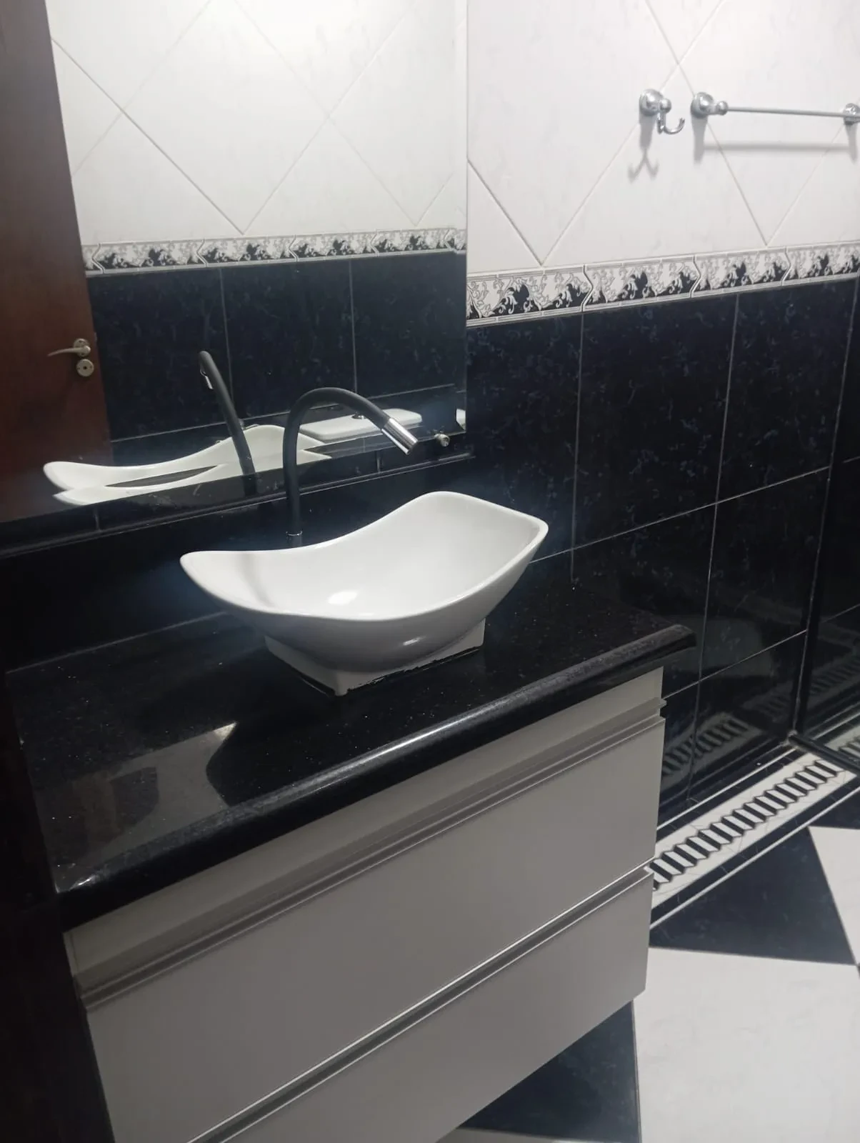 Foto do imóvel: Casa com 3 Quartos à Venda, 262 m² em Jardim Santa Luzia - São José dos Campos