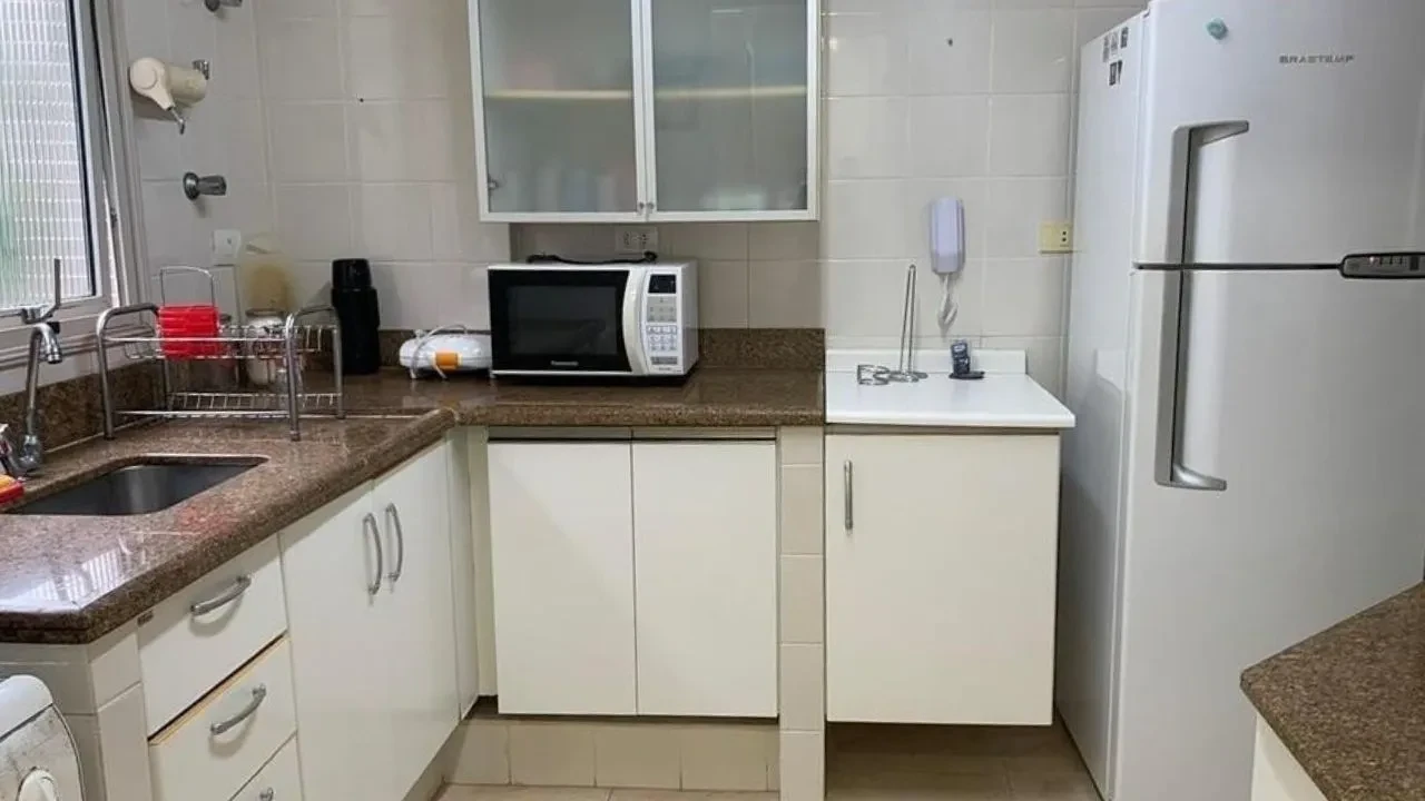 Imagem Apartamento com 2 Quartos à Venda, 70 m² em Enseada - Guarujá