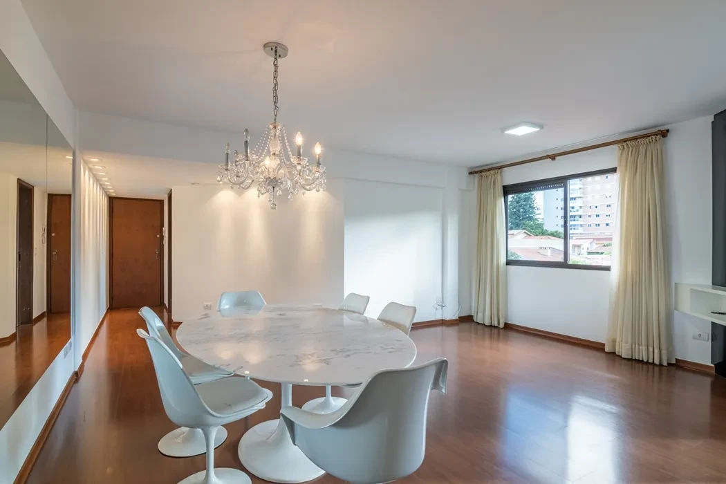 Imagem Apartamento com 2 Quartos à Venda, 101 m² em Bacacheri - Curitiba