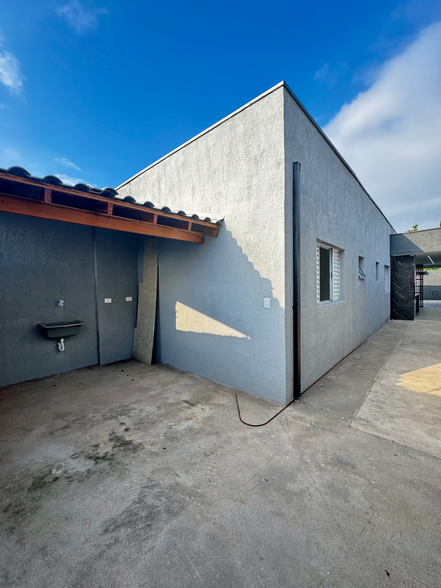 Foto do imóvel: Casa com 2 Quartos à Venda, 60 m² em Praia das Palmeiras - Caraguatatuba