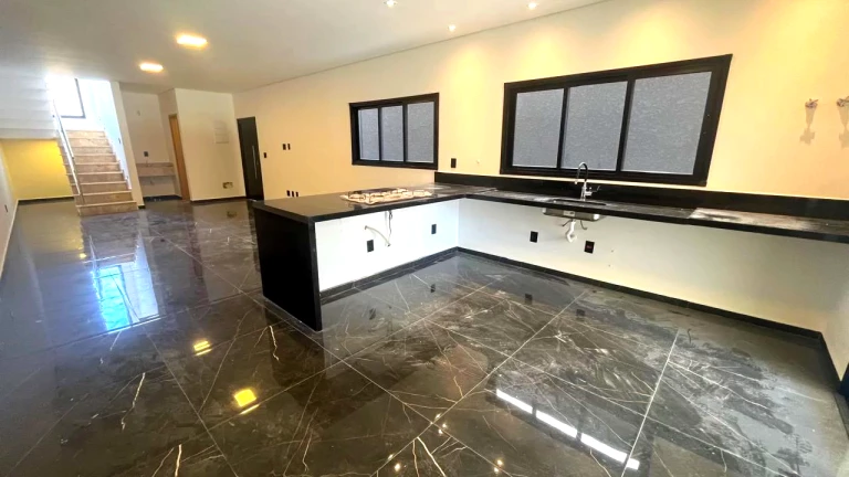 Imagem Sobrado com 3 Quartos à Venda ou Locação, 160 m² em Vila Petrópolis - Atibaia