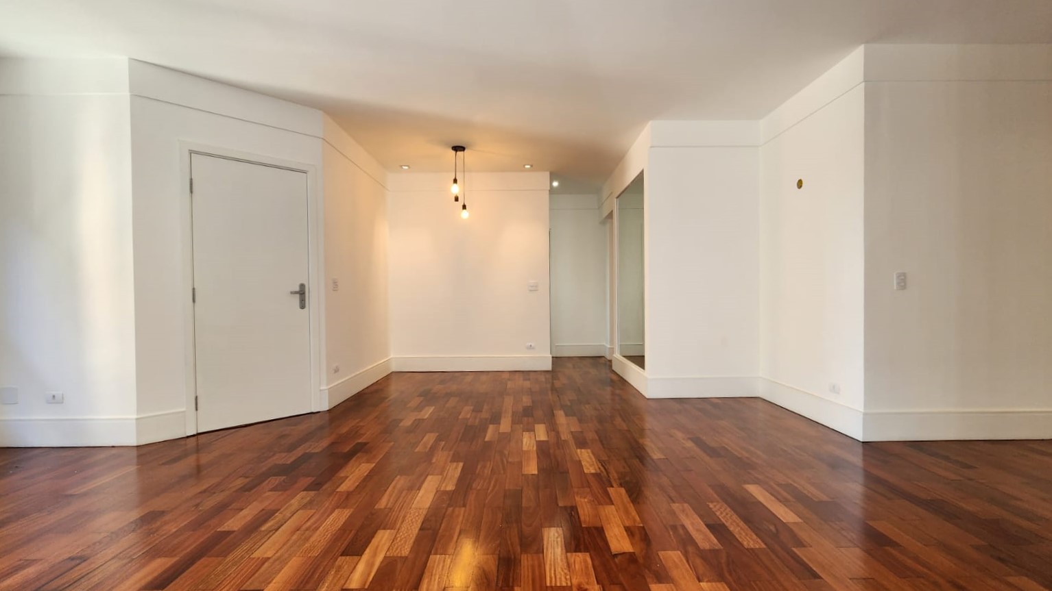 Apartamento com 3 Quartos à Venda, 160 m²em Boqueirão - Santos